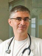 Dr. Massimo Bernardo, &#08233;Leiter der Abteilung Palliativ-Kuren &#08233;und Hospiz am Bozner Krankenhaus