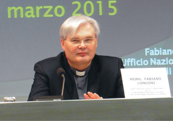 Mons. Fabiano Longoni bei seinem Vortrag in Bozen