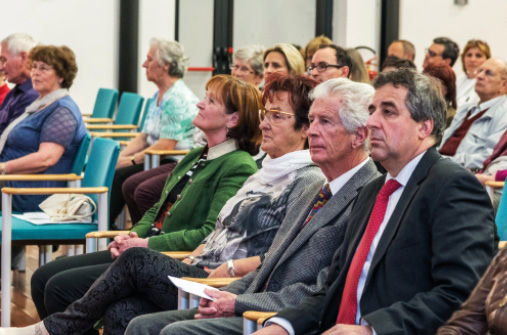 Da sx: L'assessora Martha Stocker, Maria Angela Berlanda, il dott. Helmut Amor e il sindaco di Bolzano, Gigi Spagnolli